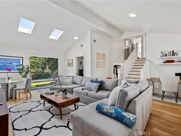 28822 Alta Laguna Blvd, Laguna Beach, CA 92651