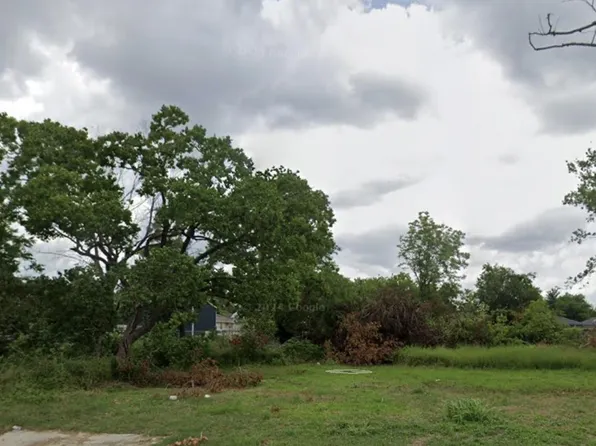 5931 Collingsworth St, Houston, TX 77026