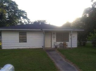 721 8th St, Mamou, LA 70554