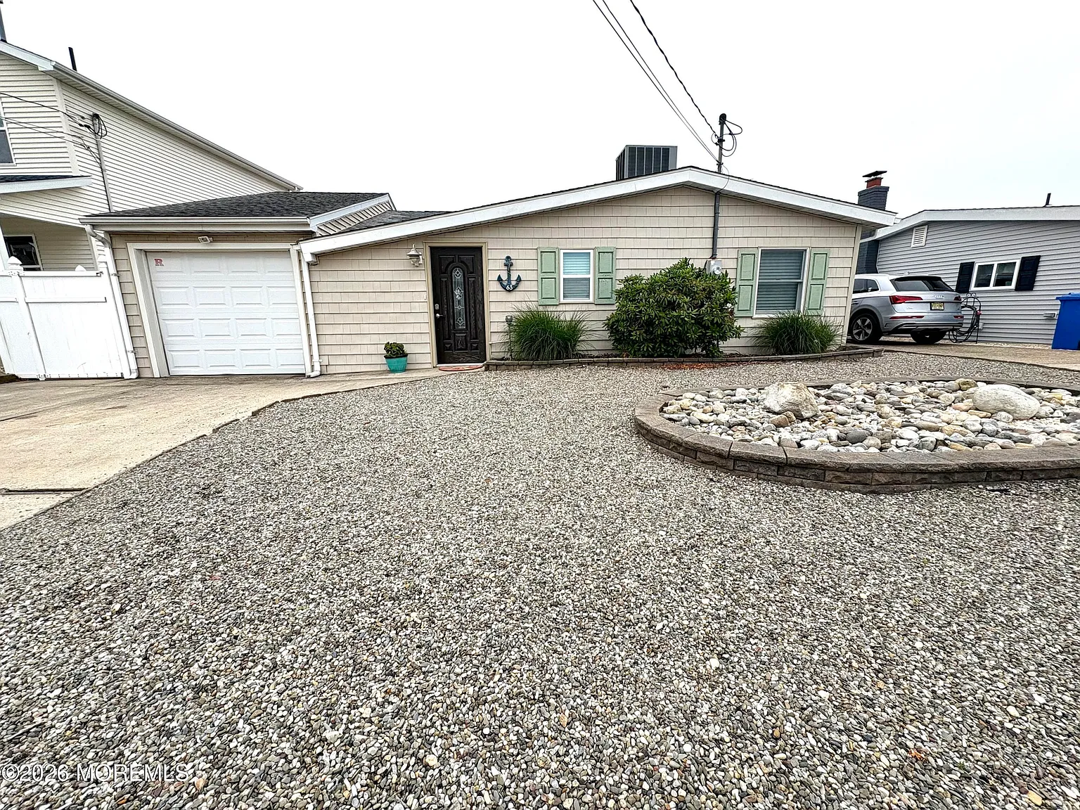 4 bed, 1463 sqft, $2,200 — Photo 2