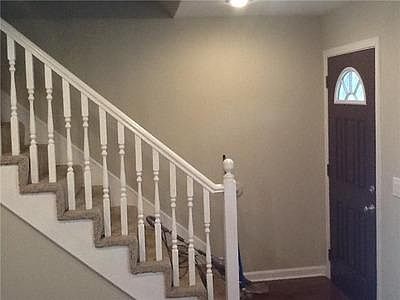5th image of 724 Due West Ave N #F