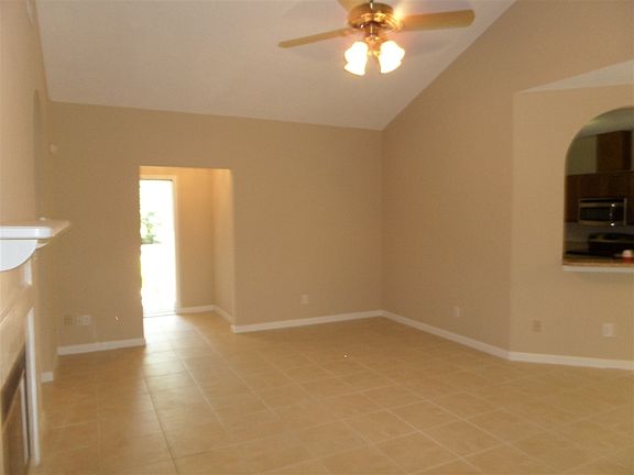 4th image of 9370 Buck Haven Trl