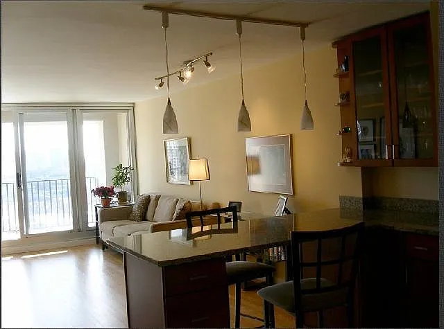 Kitchen/living room