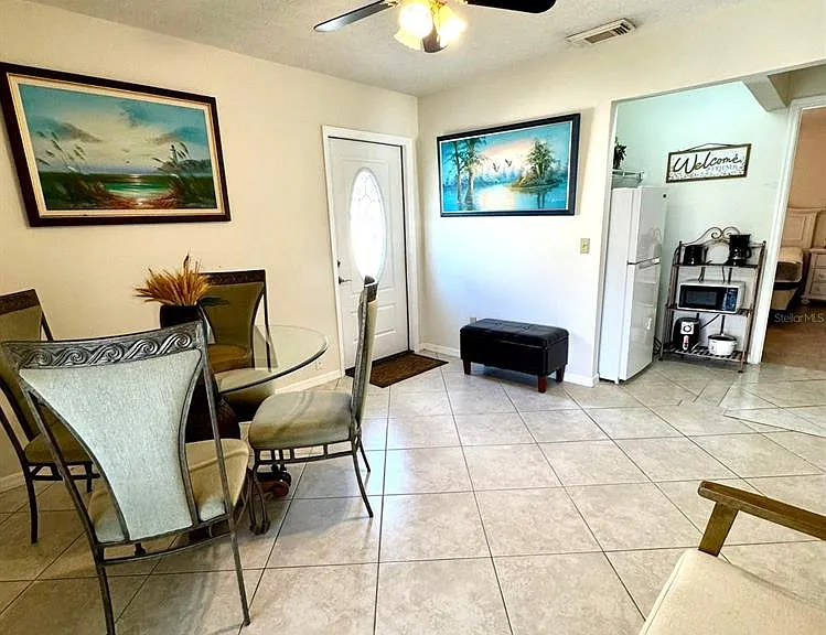 2141 SW Import Dr — Photo 1