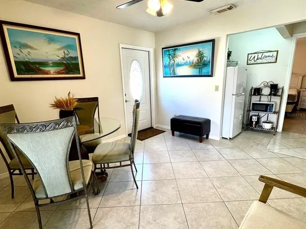2141 SW Import Dr, Port Saint Lucie, FL 34953