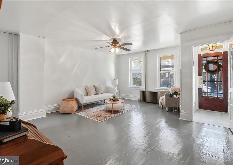 1st image of 819 E Marion St #1
