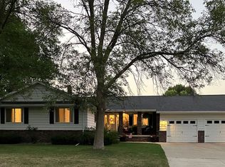 818 Penn Ave, Gaylord, MN 55334