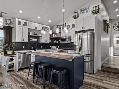 450 E 10th St, Rifle, CO, 81650