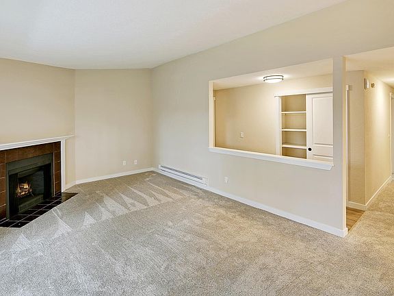 4th image of 6 149th Ave NE APT C