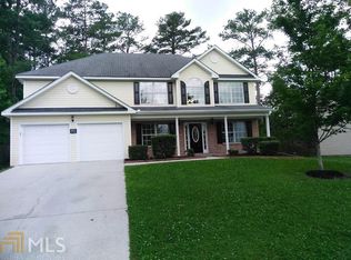 6901 Smoke Ridge Dr, Fairburn, GA 30213