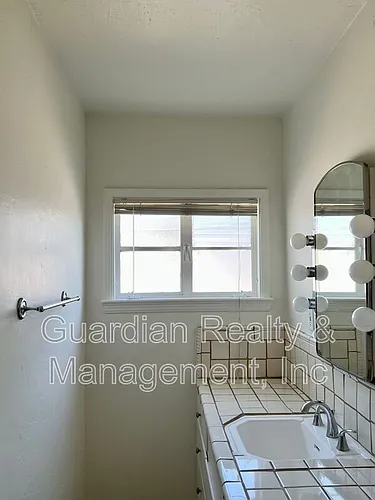 535 W Edgemont Ave Photo 1