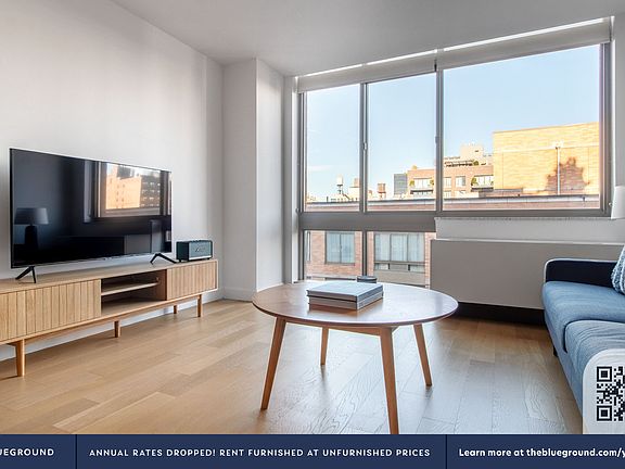 3rd image of 130 W 15th St APT 10E