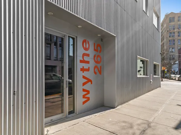 265 Wythe Avenue image 1 of 17