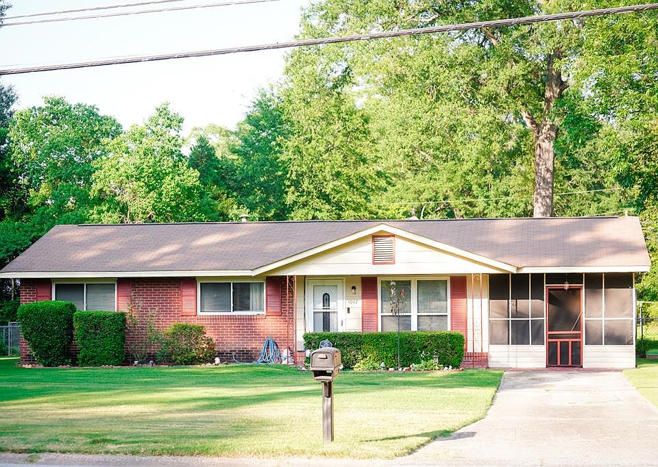 1042 Rosewood Dr, Columbus, GA 31907 Zillow