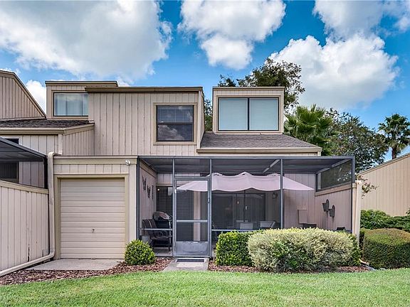 3rd image of 54 Aspen Dr