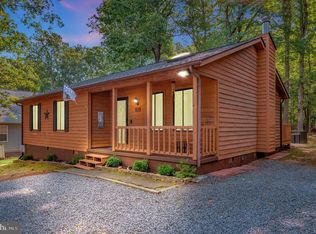 805 Eastover Pkwy, Locust Grove, VA 22508