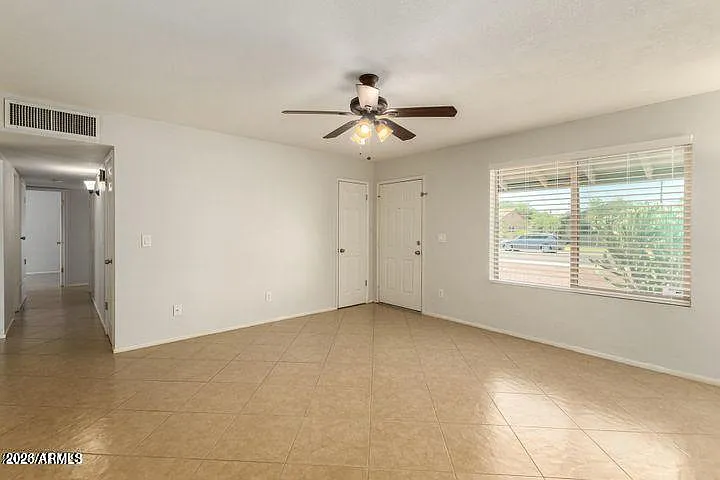 1518 W 5th Pl — Photo 20