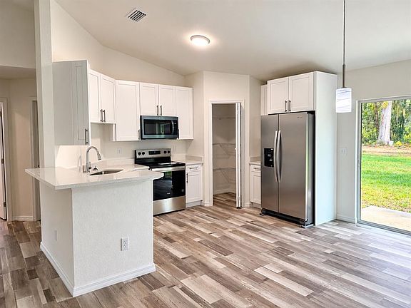 5th image of 2859 SE 140TH PLACE