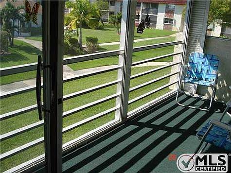 4th image of 22765 SW 66th Ave APT 207