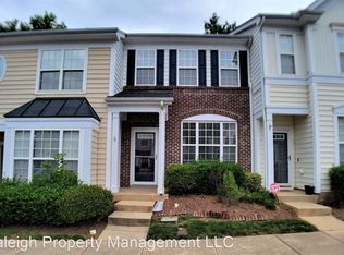 8215 City Loft Ct, Raleigh, NC 27613