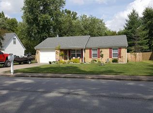 2592 Hickoryvale Dr, New Albany, IN 47150