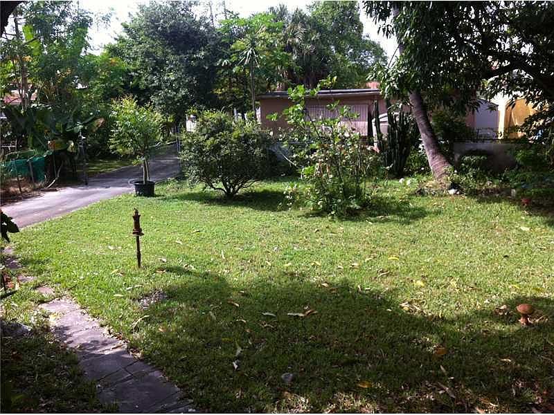 2nd image of 16603 NW 45th Ave