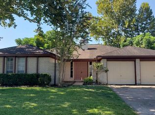 12203 South Dr, Houston, TX 77099