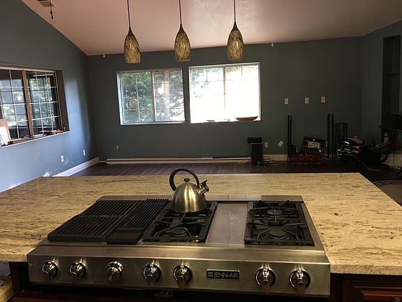 5th image of 23753 Scenic Dr