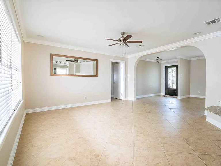 2626 Palo Pinto Dr — Photo 12