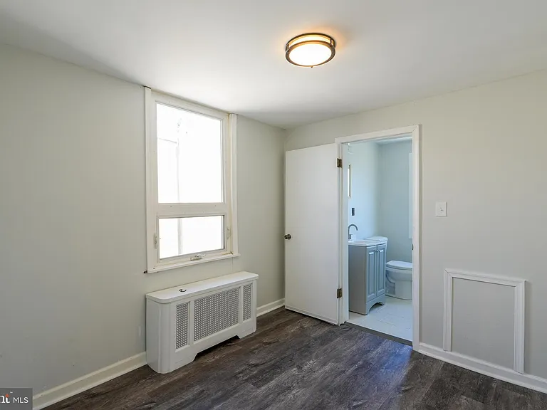 217 Moore St — Photo 15