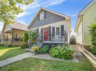 1641 Hall Ave, Windsor, ON N8X 4S2