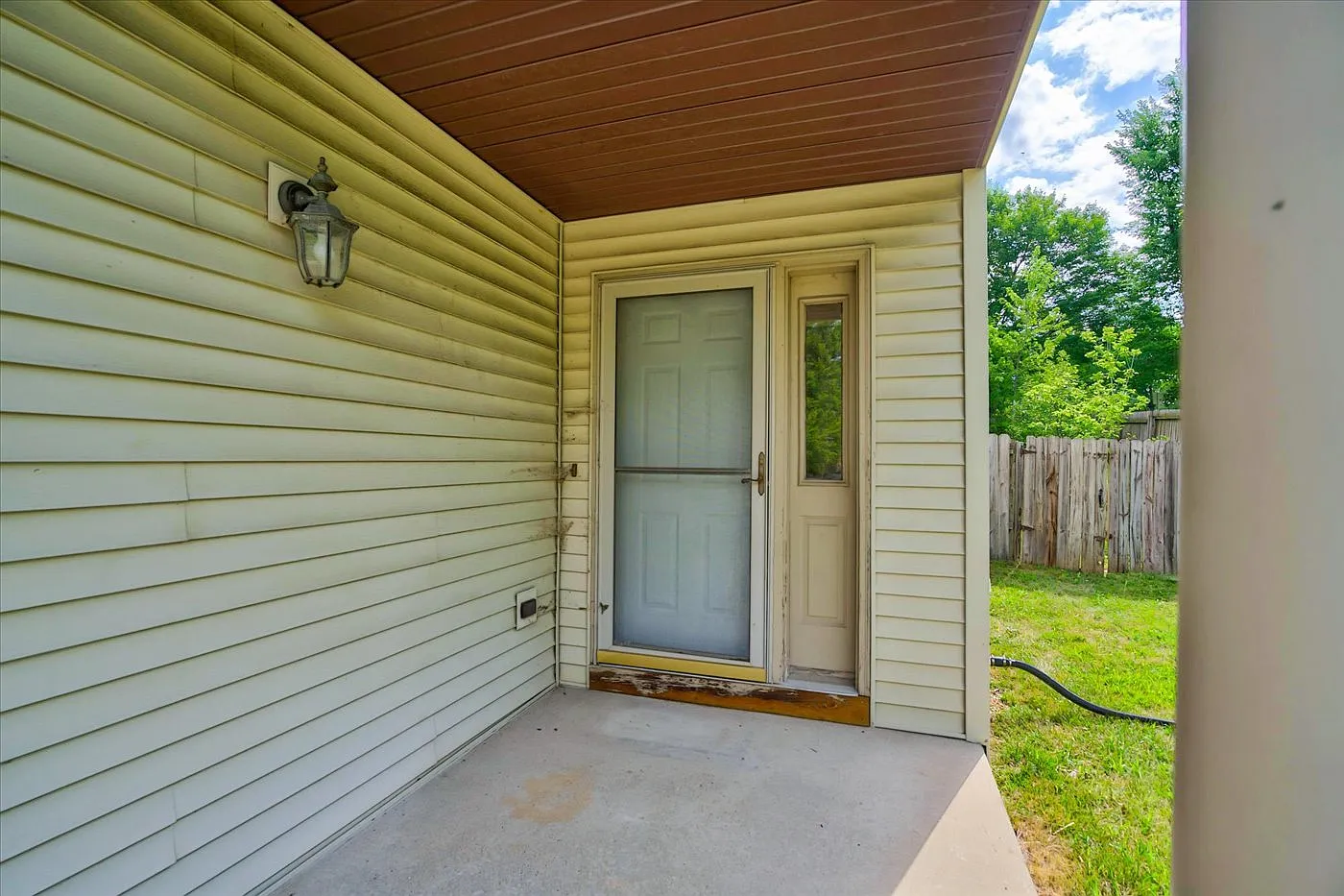 3 bed, 2.5 bath, 1526 sqft, $2,750 — Photo 3