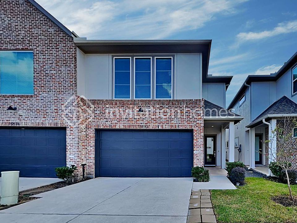 1st image of 10414 Executive Lake Dr