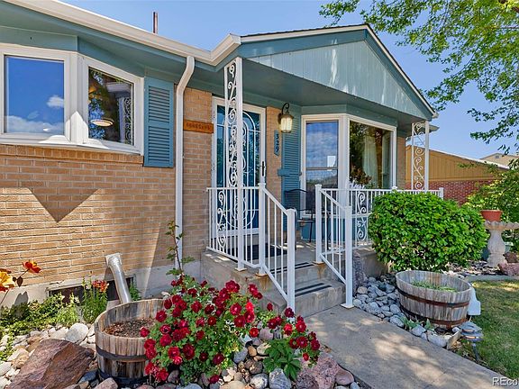 5th image of 329 E 109th Avenue