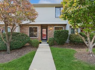 20 Irongate #20, Metuchen, NJ 08840