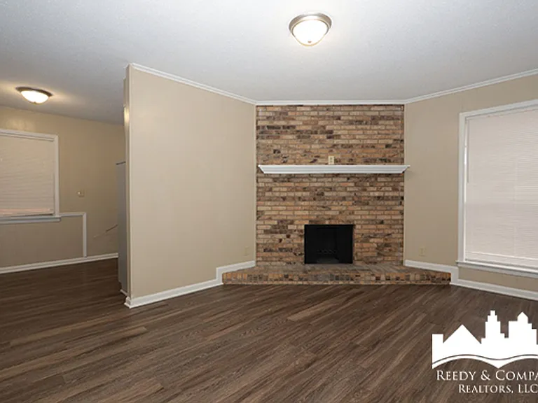 3782 Wychemere Dr — Photo 14