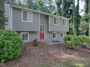 3314 Dearwood Dr, Lilburn, GA 30047