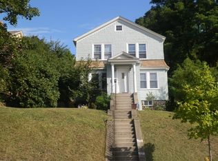 62 Hadwen Rd, Worcester, MA 01602
