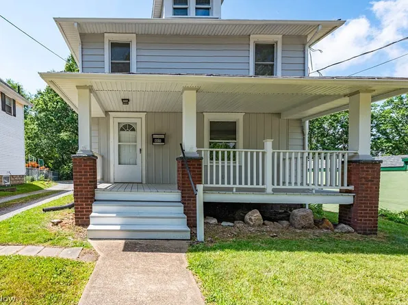 469 E Euclid St, Salem, OH 44460
