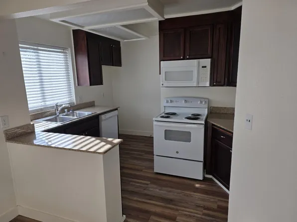 1255 Lincoln Rd APT 29, Yuba City, CA 95991