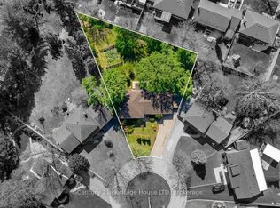8 Saturn Ct, Saint Catharines, ON L2M2T1