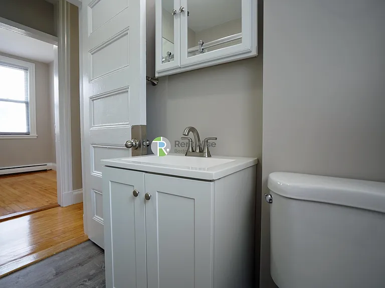 76 Gardner St #C1 — Photo 22