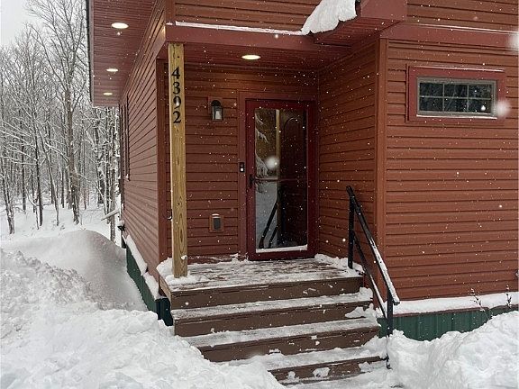 4th image of 4392 Townline Rd