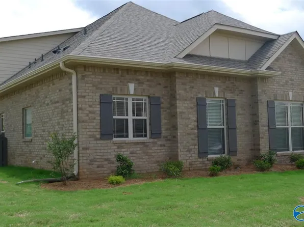 1 Knobcone Ln, Huntsville, AL 35824
