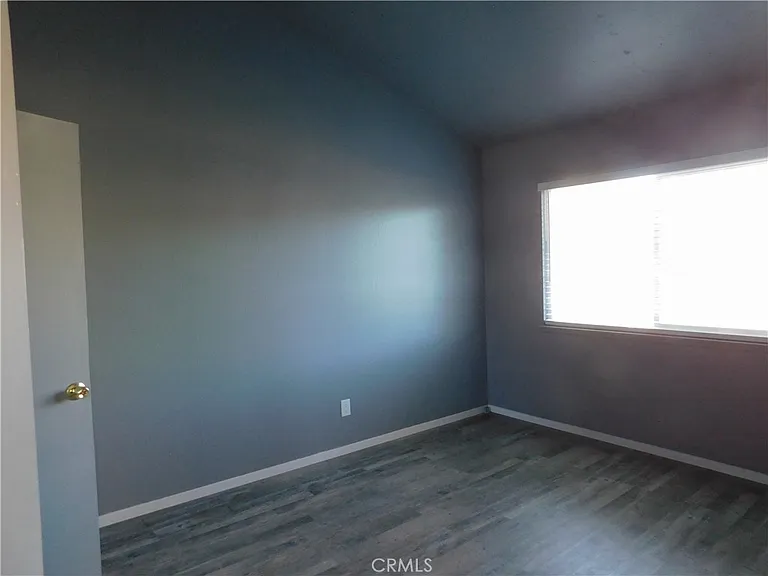 21306 Bancroft Ct — Photo 15