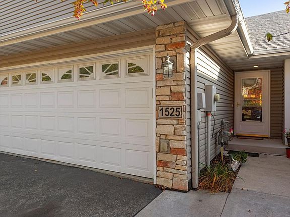 4th image of 1525 Lincoln Park Dr