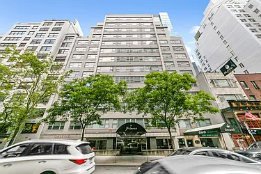 210 East 58th Street in Sutton Place
