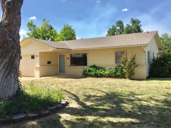 2212 Cherry Ave, Woodward, OK 73801