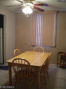 3rd image of 6770 Daisy Ave Suite 2Q