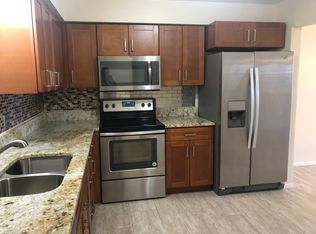1706 Belleair Forest Dr APT 110, Belleair, FL 33756